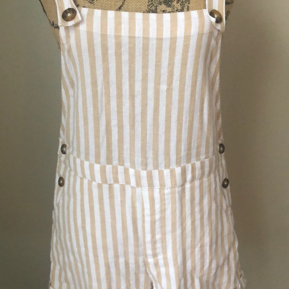 NWT Hollister  striped overall shorts size Small - Picture 4 of 5